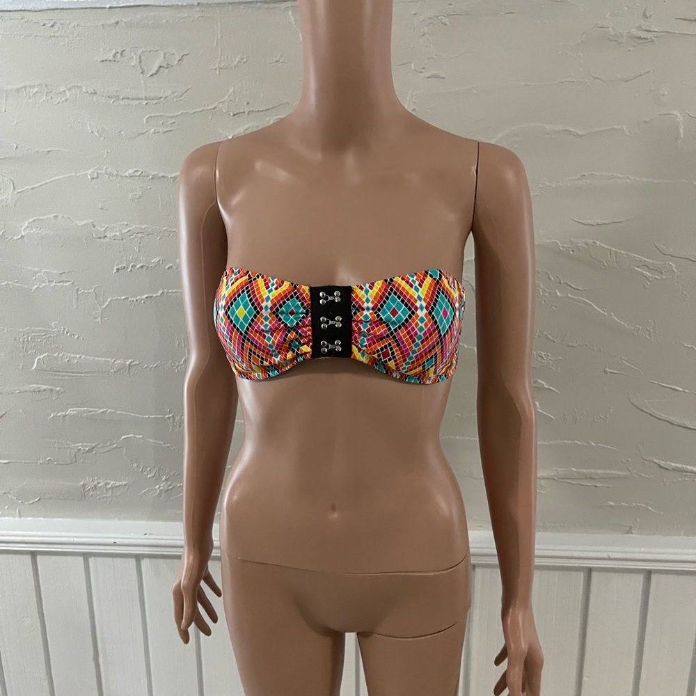 Point connection bikini top